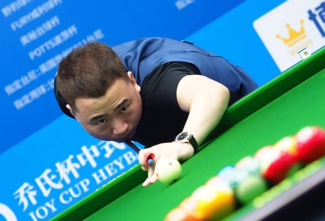 手参加的比 手参加的比