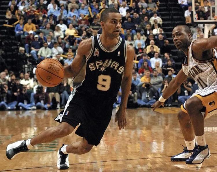 面的崩塌效 面的崩塌效