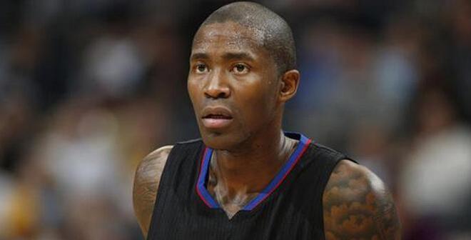 持球人强突 持球人强突